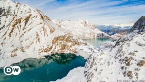Batería de agua en los Alpes, un salto gigante al almacenamiento de energía en Europa | Ciencia y Ecología | DW