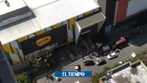 Bello: Cruce de disparos en procedimiento de Sijín en Puerta del Norte - Medellín - Colombia