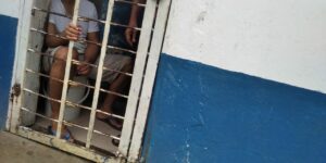 Buscan a tres fugados de comando policial en Guárico
