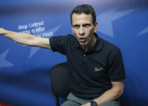 Capriles considera un “chantaje” renovar el “mandato” de Guaidó