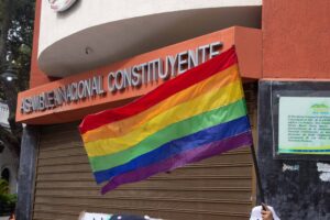 Comunidad LGBTIQ recibió protocolo para cambiso de nombre