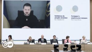 Comunidad internacional promete 1.000 millones de euros a Ucrania | El Mundo | DW