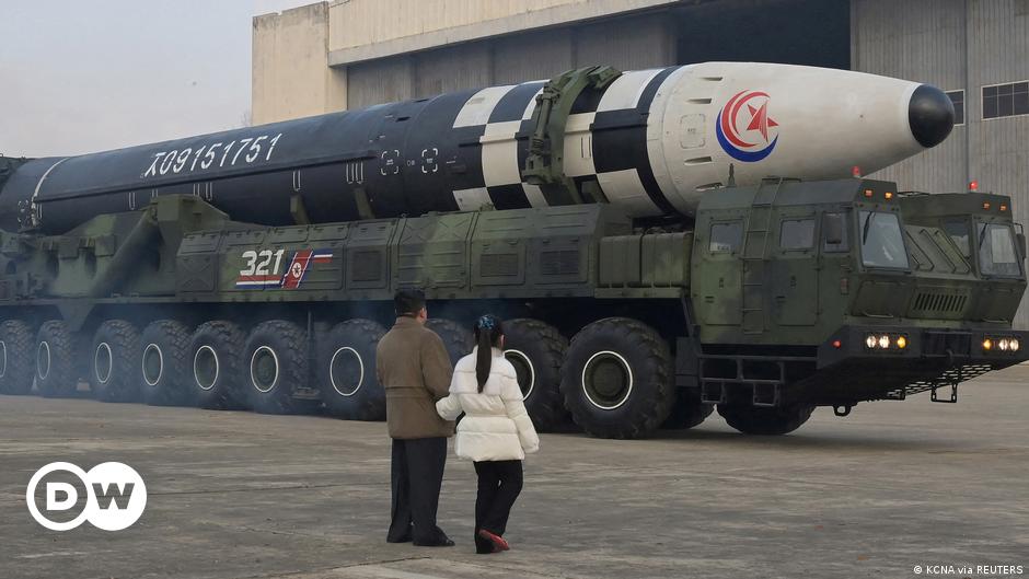 Corea del Norte dispara dos misiles balísticos al mar de Japón | El Mundo | DW