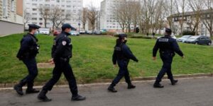 Detenidos dos hombres en París con nueve bombonas de gas que amenazaban con «volar todo por los aires»