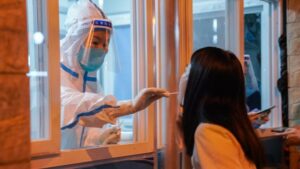El Partido Comunista de China anuncia un relajamiento de las restricciones pandémicas para 2023