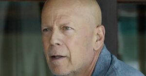 El accidente del rodaje de “Lágrimas Del Sol” que le habría provocado afasia a Bruce Willis