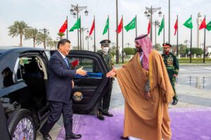 El viaje de Xi Jinping a Riad para disputar la influencia de Estados Unidos en el Golfo