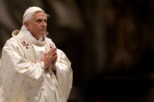Fallece el papa emérito, Benedicto XVI, a los 95 años de edad