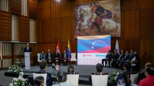 Gobierno venezolano firma nuevos contratos con Chevron