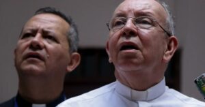 Iglesia católica solicita terminar el paro armado del ELN en Chocó: “nos hablan de 34.114 personas confinadas”