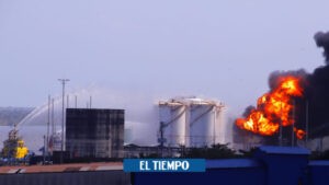 Incendio en Barranquilla: Pumarejo niega que no hubiera espuma en la ciudad - Barranquilla - Colombia