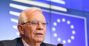 La UE está dispuesta a revisar las sanciones al gobierno de Maduro si se avanza en el diálogo, afirmó Josep Borrell