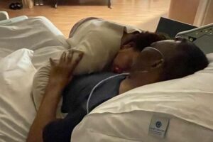 La hija de Pel comparte foto junto a su padre en el hospital: "Una noche ms juntos"