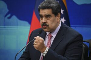 Maduro instó a la Plataforma Unitaria a cumplir con “su palabra” para que Venezuela disponga de más de $3.000 millones (+Video)