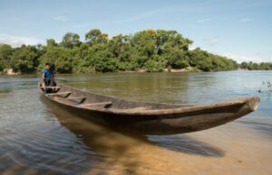 Manapiare: Destino eco-turístico y monumental en el estado Amazonas
