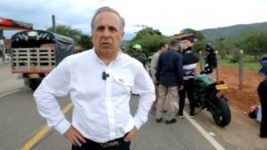 Moto sin documentos ni soat se accidentó con esquema de Mintransporte - Otras Ciudades - Colombia
