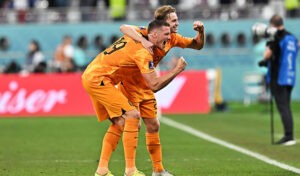 Mundial 2022 Qatar: Van Gaal lleva a Pases Bajos a los cuartos tras ganar a Estados Unidos y ofrece a Memphis una nueva vida