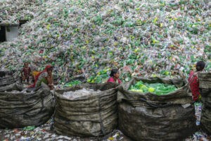 Nacen nuevas soluciones circulares a la contaminación por plásticos