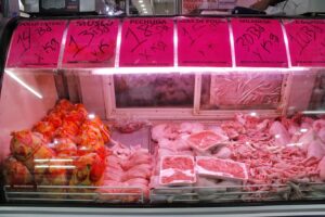 Precio del kilo de carne molida sube a Bs. 69 #MercadoGuaicaipuro