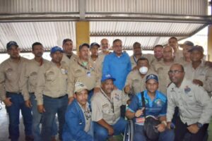 Trabajadores de Alcasa entregaron 200 ayudas técnicas y mobiliario hospitalario al gobernador | Diario El Luchador