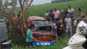 Triste final 31 de diciembre: 2 jóvenes murieron al chocarse contra árbol - Cali - Colombia