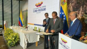 Venezuela acuerda con Colombia aumentar vuelos entre Caracas y Bogotá