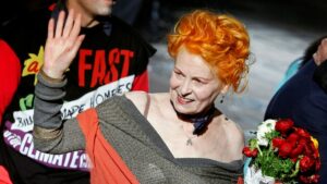 Vivienne Westwood, la provocadora dama de la moda británica, muere a los 81 años