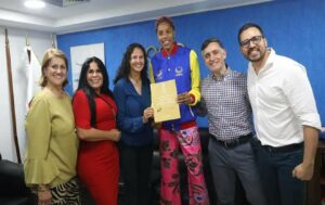 Yulimar Rojas recibe beca de Panam Sports |