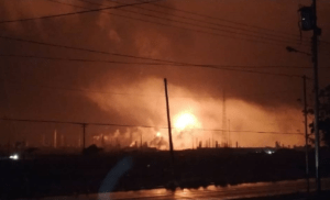 Se registró un incendio de magnitud considerable en la Refinería de Cardón, Falcón