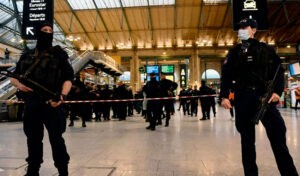 Al menos seis heridos en un ataque con arma blanca en la Gare du Nord de Pars