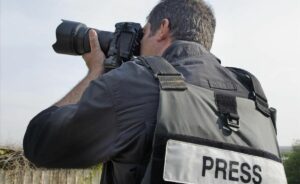América Latina fue la región con más asesinatos a profesionales de prensa en 2022, según ONG