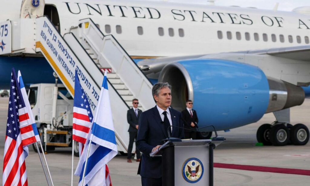 Blinken aterriza en Israel e insta a "calmar las tensiones" con palestinos