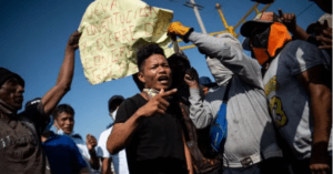 Clima de incertidumbre política ensombrece la economía de Perú