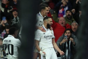 Copa del Rey: Benzema y Vinicius decantan el derbi para un Madrid que siempre sabe esperar | Copa del Rey 2022