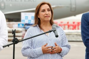 Dina Boluarte: "No tengo ningún interés en quedarme en la Presidencia de Perú"