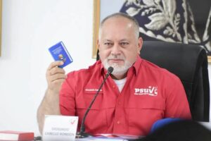 Diosdado Cabello: oposición paga «errores» con división