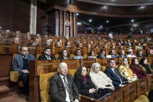 El Parlamento Europeo anula misiones a Marruecos por los sobornos mientras el Gobierno prepara una cumbre bilateral en Rabat