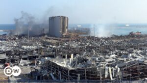 El caso por la explosión en Beirut se enreda | El Mundo | DW