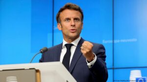 El gobierno francés lanza su polémica reforma de las pensiones