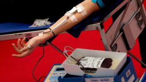 Estados Unidos propone permitir la donación de sangre a homosexuales y bisexuales
