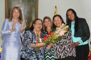 Gobernación de Bolívar reconoció labor de los educadores  | Diario El Luchador