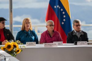 Gobierno de Colombia y ELN se reúnen de nuevo en Venezuela