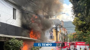 Incendio en Envigado: Bomberos atendieron emergencia en una ferretería - Medellín - Colombia
