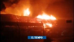 Incendio en vía a Pereira: Afectada es la fábrica de colchones El Rey - Otras Ciudades - Colombia