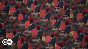 India hace alarde de poderío militar en su fiesta nacional | El Mundo | DW