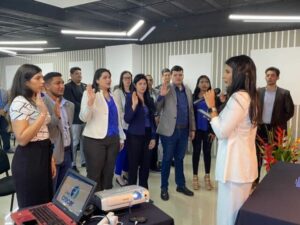 Juramentada primera junta directiva de la JCI Bolívar | Diario El Luchador