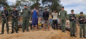 La FANB detiene a tres personas vinculadas a la minería ilegal en Bolívar