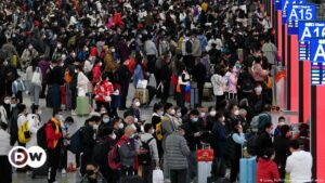 La "gran migración" china arranca a la sombra de COVID-19 | El Mundo | DW