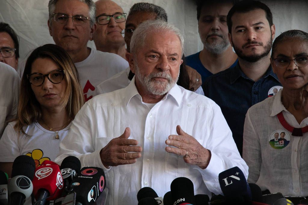 Lula viajará a Argentina a pesar del sacudón