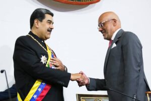 Maduro asegura que crecimiento económico fue de más de 15 % en 2022 pese a sanciones